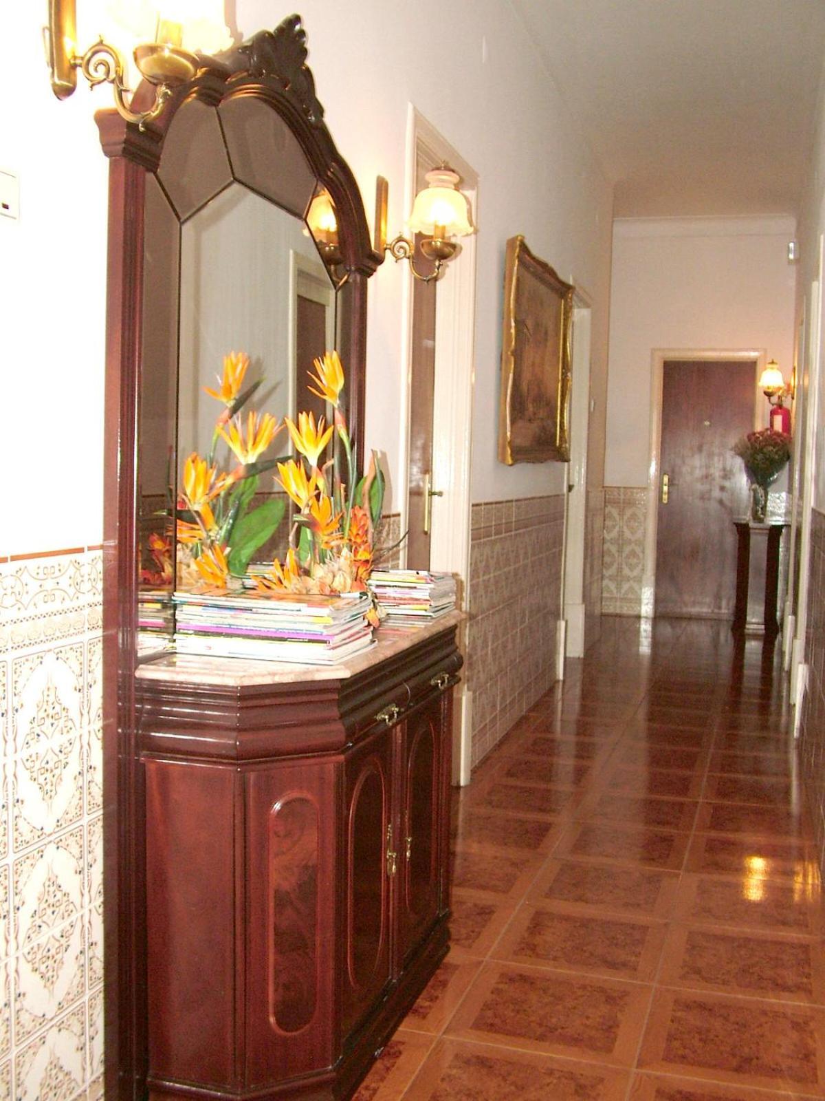 Residencial Valentina Otel Lisboa Dış mekan fotoğraf Interior of the hotel